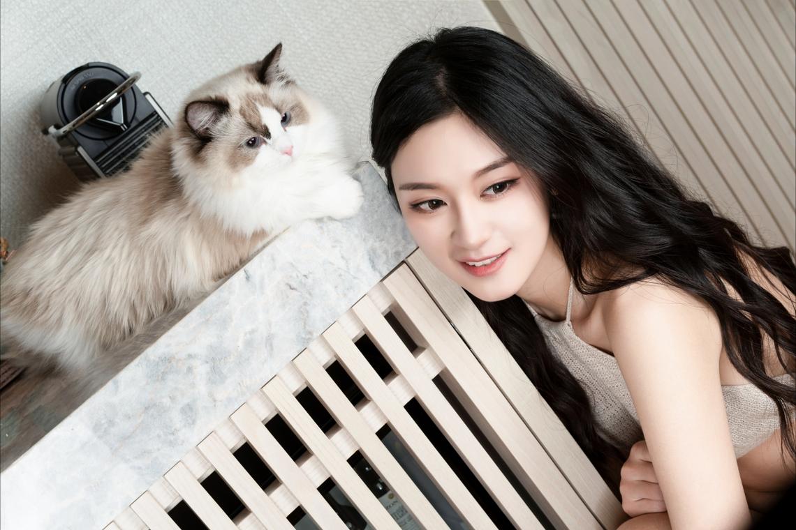 美国青年在成都创业 “盲盒”平台让盈余食物再利用